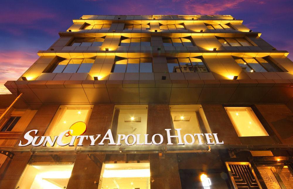 Hotel Suncity Apollo, Colaba Mumbai Exterior photo